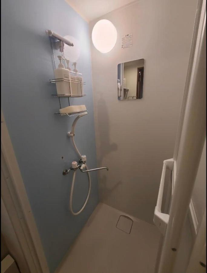 上野駅徒歩５分シングルベッド４台＋布団２セット1Ldk Apartment Tokyo Luaran gambar